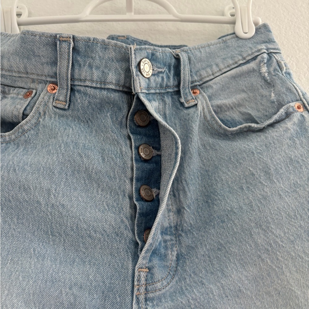 GAP Denim Cheeky Straight High Rise Jeans Light Wash - Picture 9 of 11